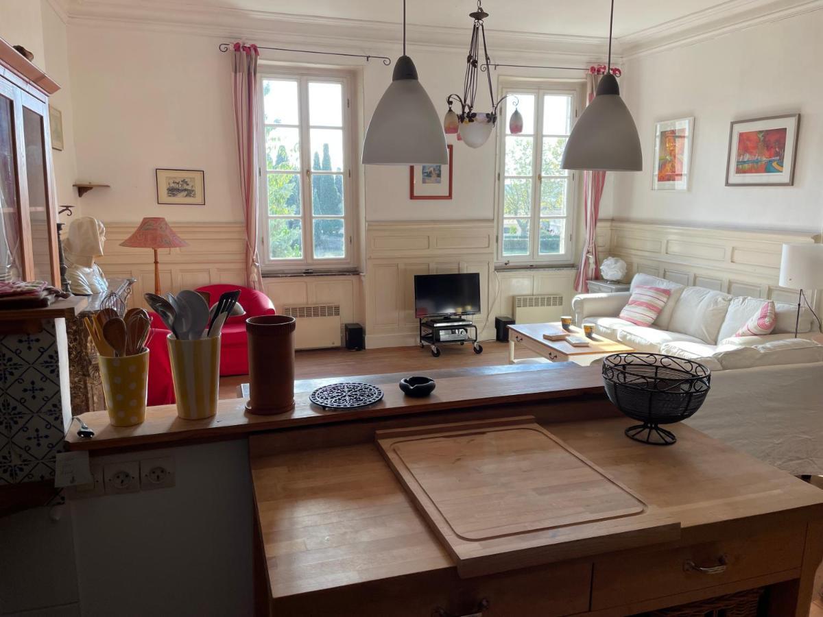 Grosse Ferienwohnung Am Canal Du Midi Mit Dachterrrasse Homps  Esterno foto